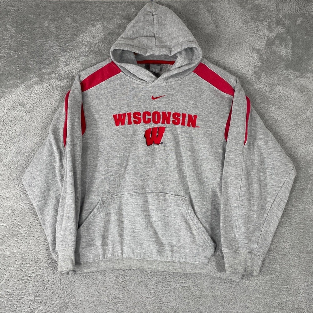 Nike Hoodie Kids Medium Gray Wisconsin Badgers NCAA‎ Pullover Sweatshirt